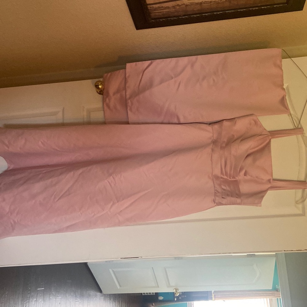 Baby pink Morí Lee formal dress only used once. Altered to a size 12